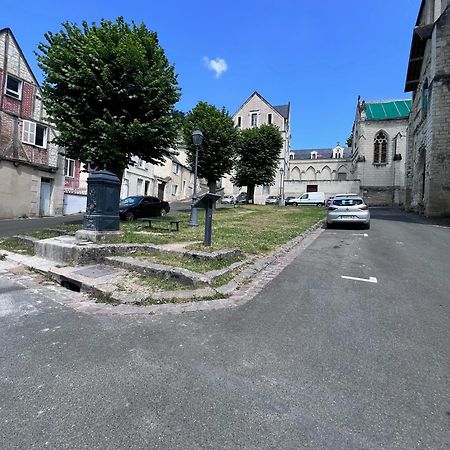 La Tour De L Horloge, Appt Typique A 500M Du Chateau Chinon Buitenkant foto