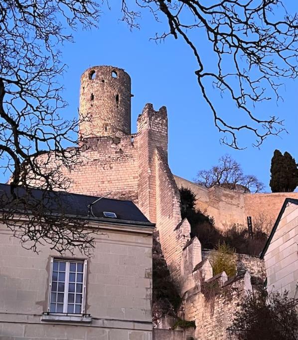 La Tour De L Horloge, Appt Typique A 500M Du Chateau Chinon Buitenkant foto